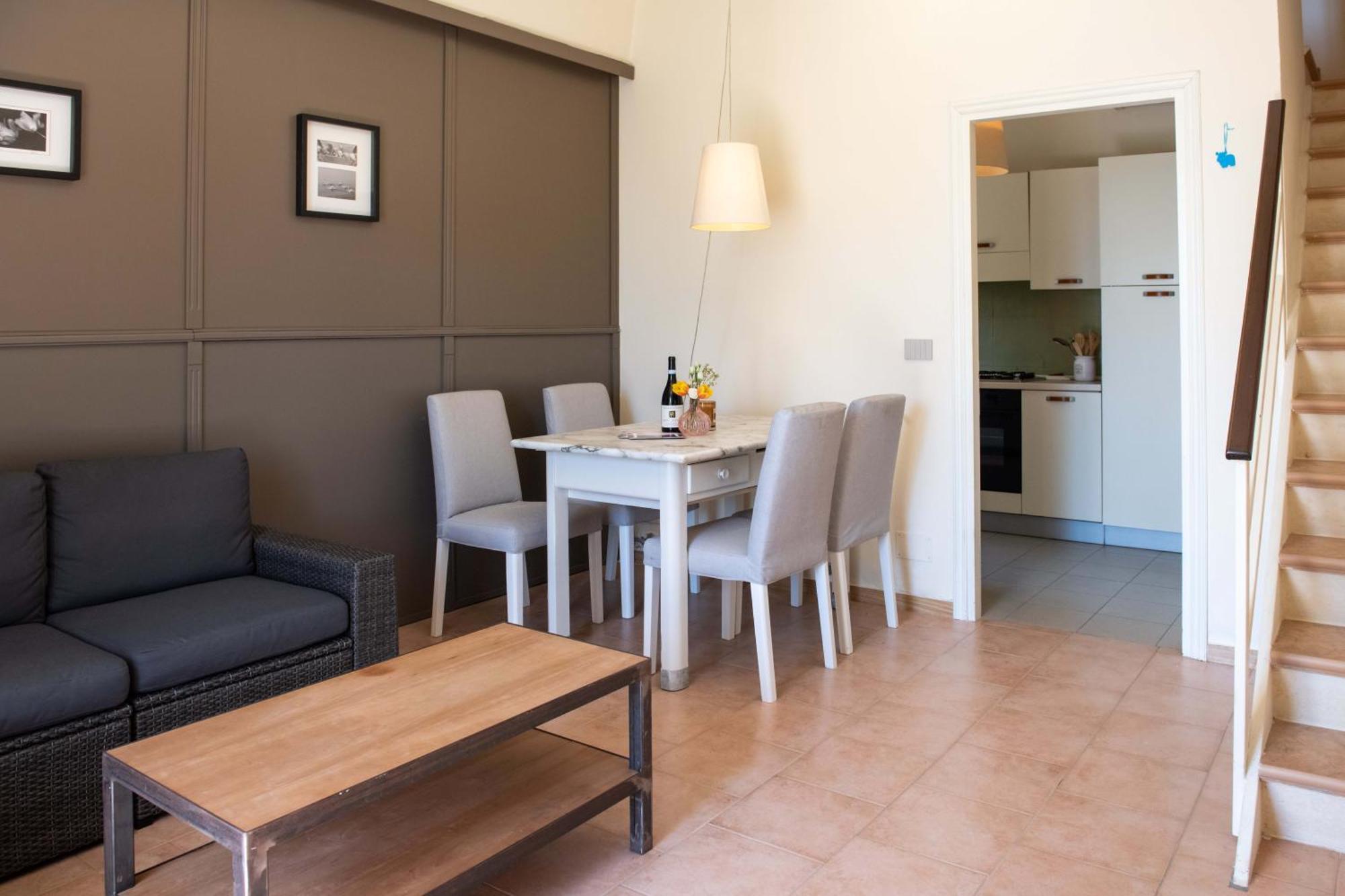 Uviglie Apartments 로시냐노몬페라토 외부 사진